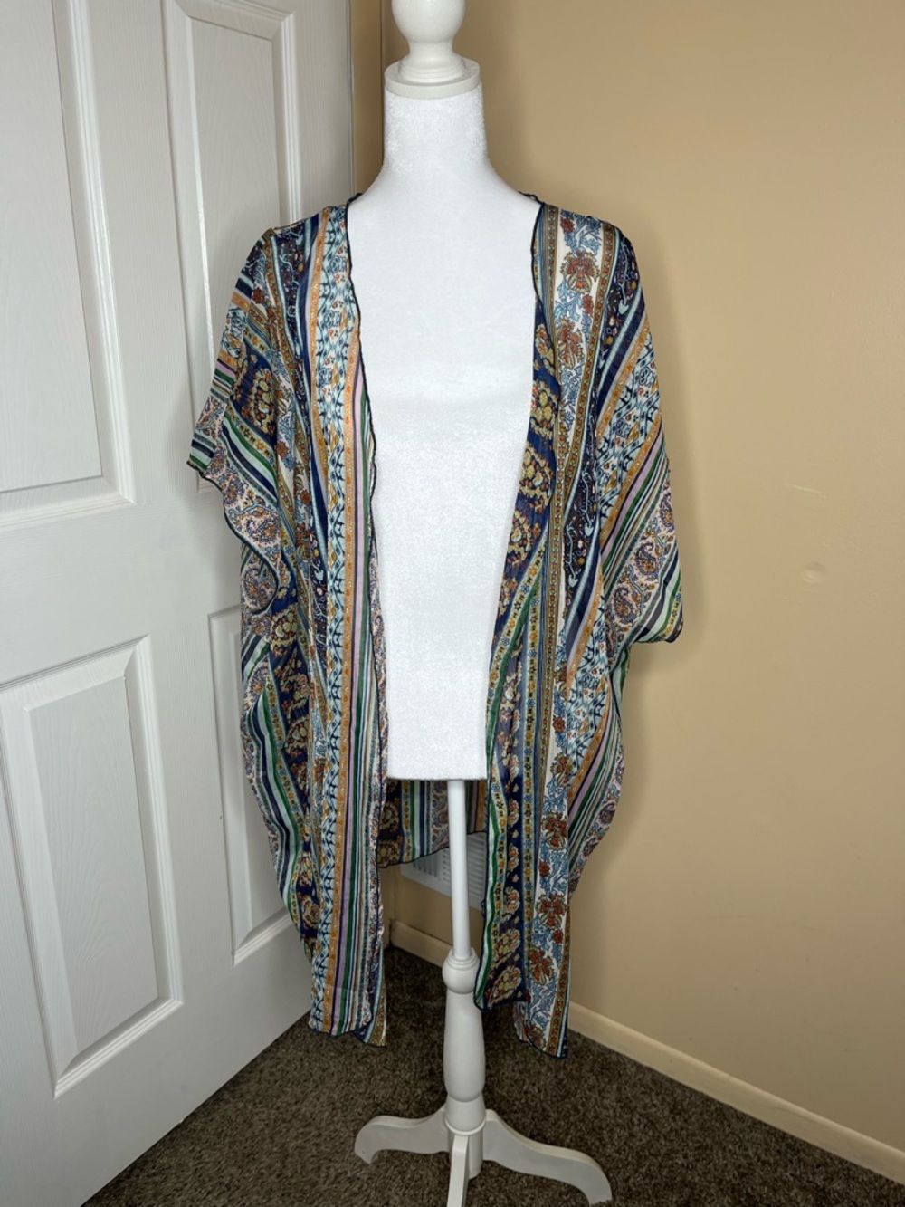 Band of Gypsies Boho Striped Paisley Kimono Cardigan Multi Blue Size Medium
